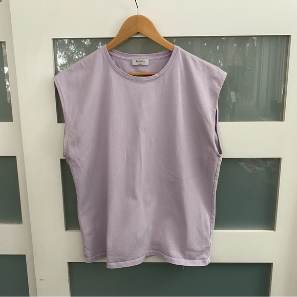 Aritzia Babaton classic T shirt in LILAC - Picture 5 of 6